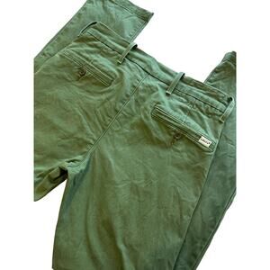 Levi’s Green Straight Leg Tag Size 28x32